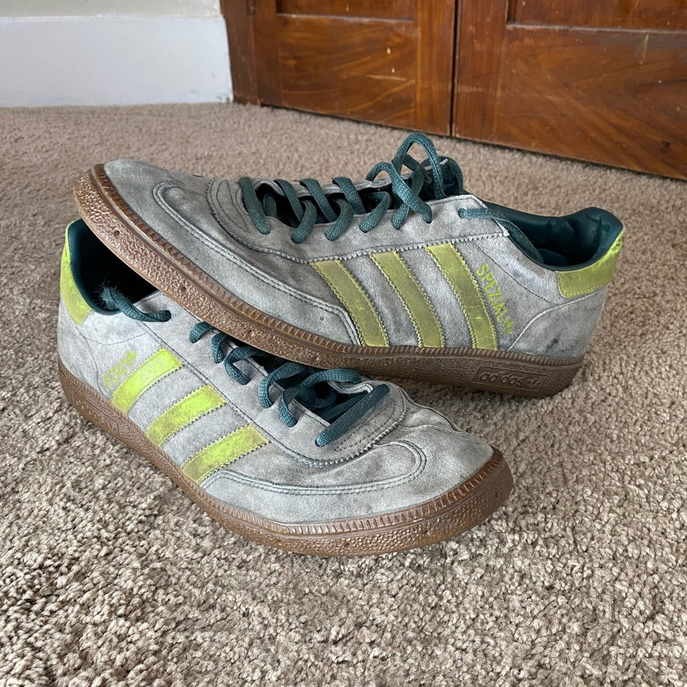 Vintage 90s adidas Spezial